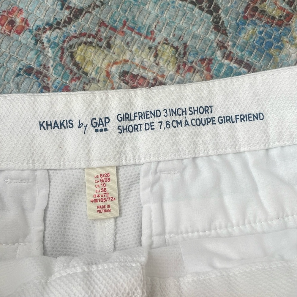 Women’s size 4 Gap girlfriend white pique shorts EUC - Picture 2 of 5